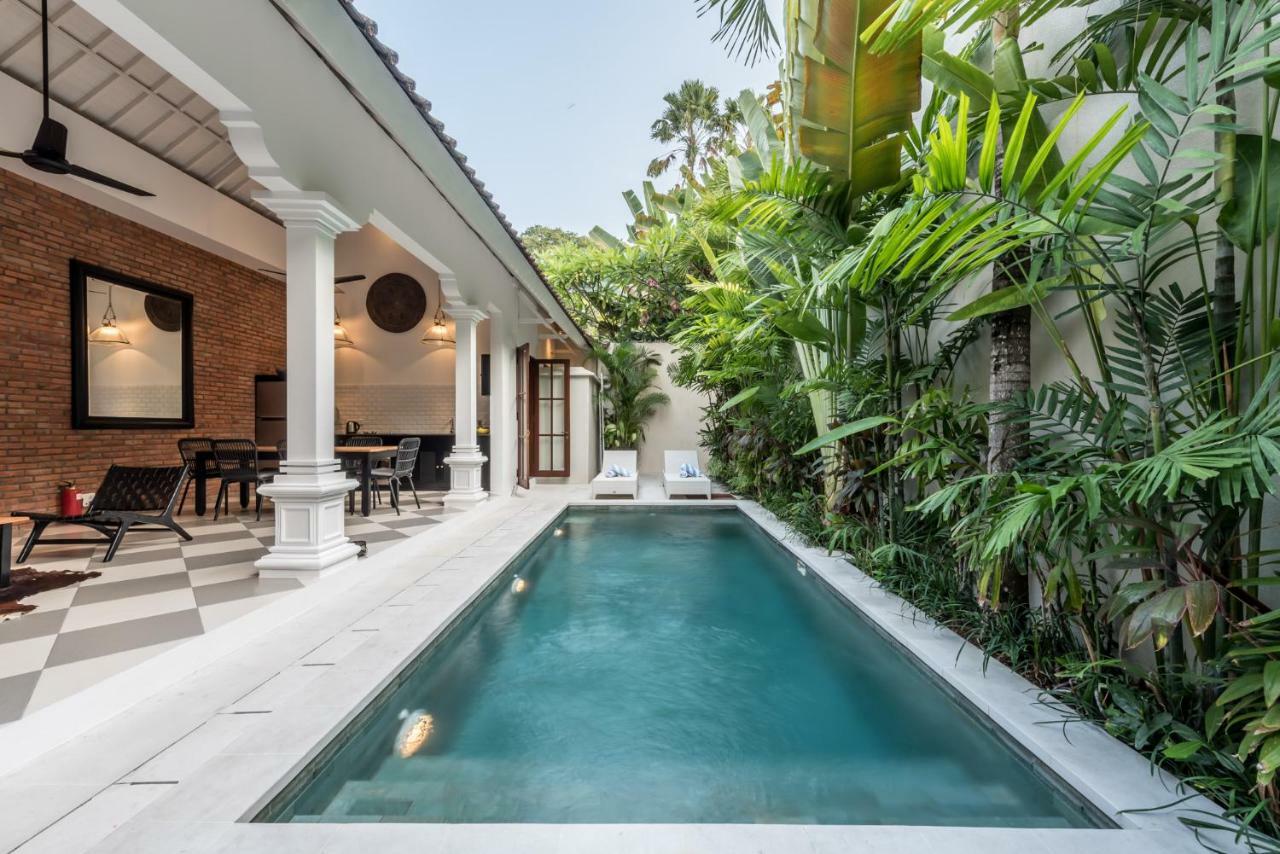 Central 3 Bedroom Villa Close To Seminyak Beach Exterior photo